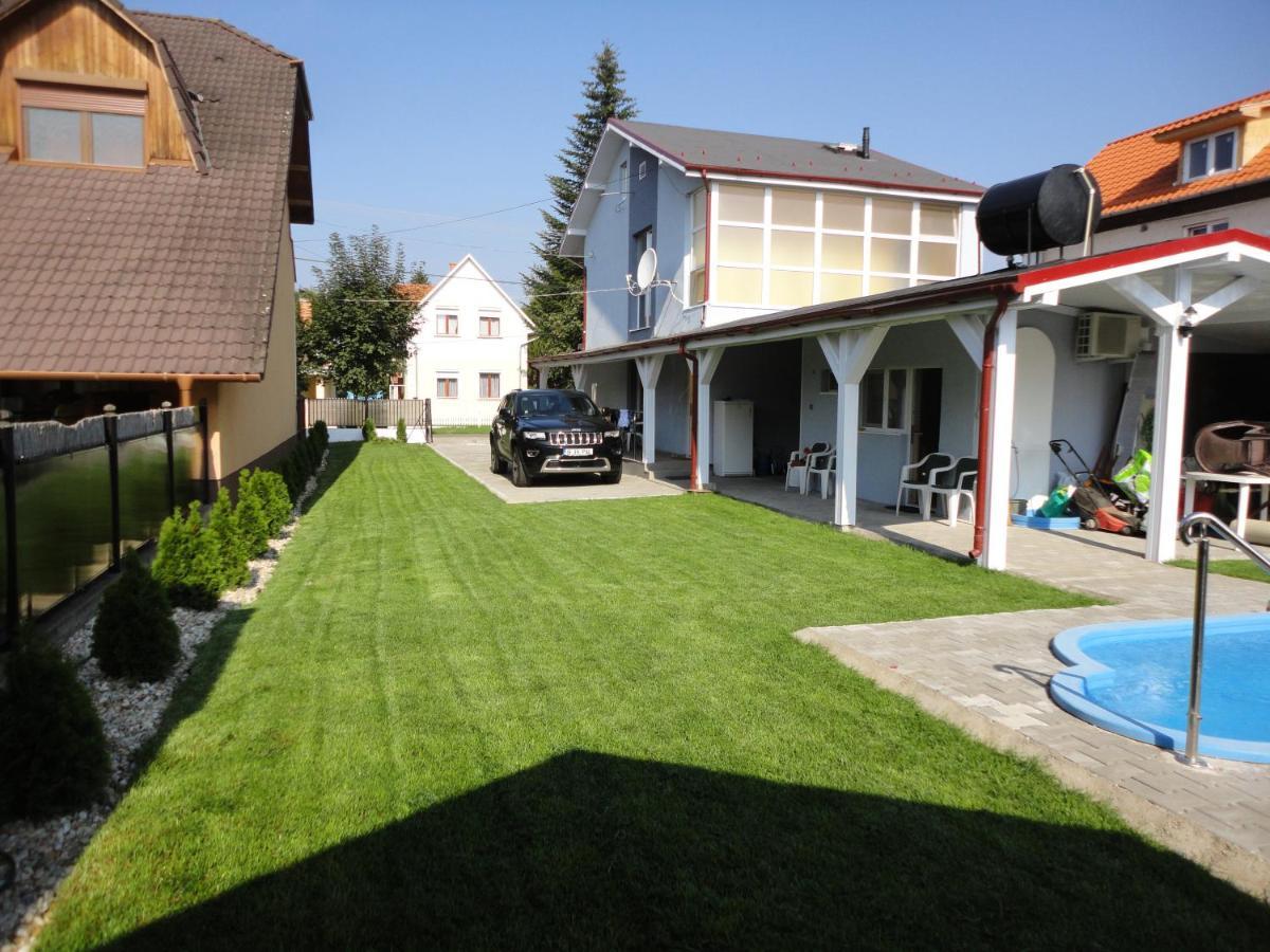 Villa Ani Hajdúszoboszló Esterno foto